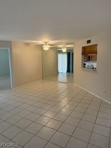 9627 Eaton Gardens LN 105, Fort Myers, FL 33919