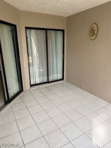 9627 Eaton Gardens LN 105, Fort Myers, FL 33919