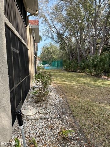 9627 Eaton Gardens LN 105, Fort Myers, FL 33919