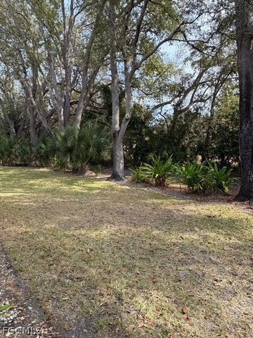 9627 Eaton Gardens LN 105, Fort Myers, FL 33919