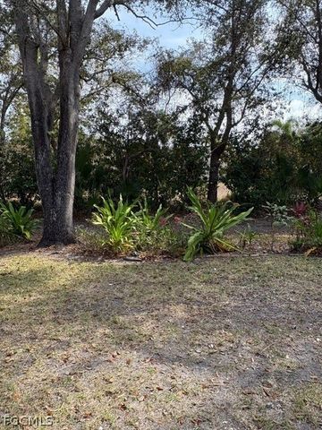 9627 Eaton Gardens LN 105, Fort Myers, FL 33919