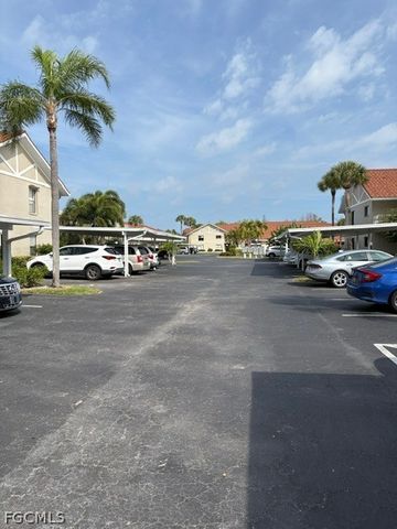 9627 Eaton Gardens LN 105, Fort Myers, FL 33919