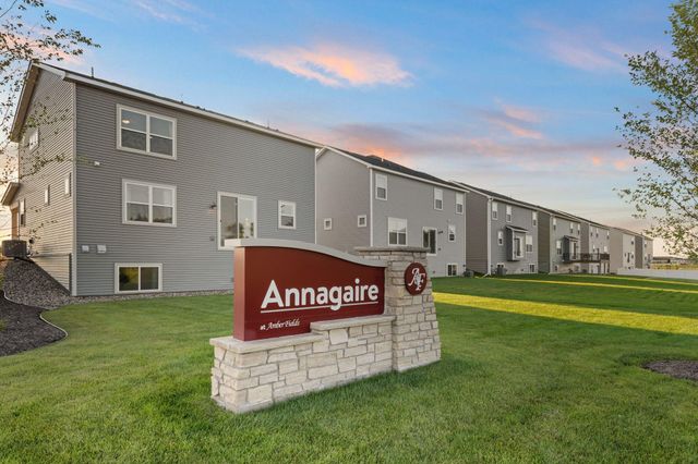 1149 Annagaire Curve, Rosemount, MN 55068