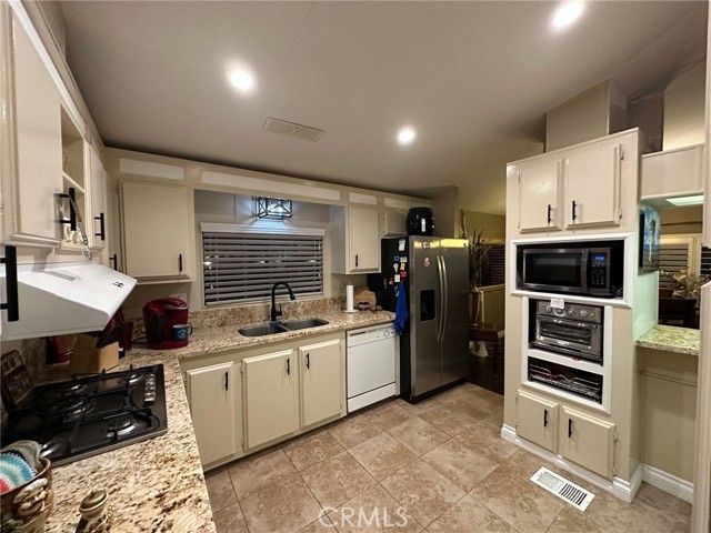 15181 Van Buren Boulevard 259, Riverside, CA 92504