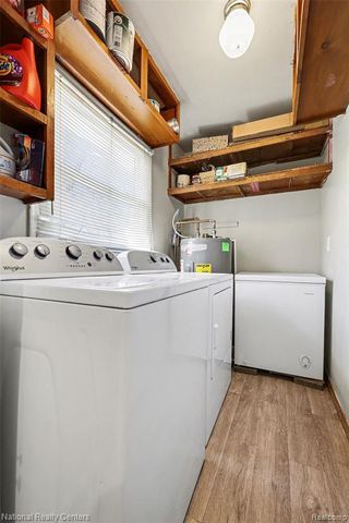 586 Bagley Street, Lake Orion, MI 48362