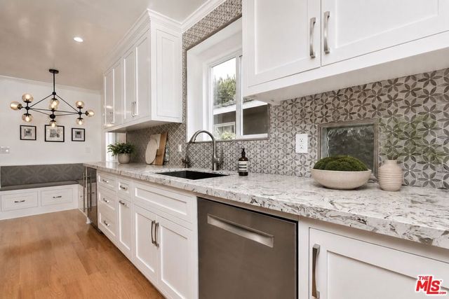 13143 Valleyheart Drive, Los Angeles, CA 91423