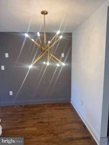 9132 AYRDALE CRESCENT, Philadelphia, PA 19128