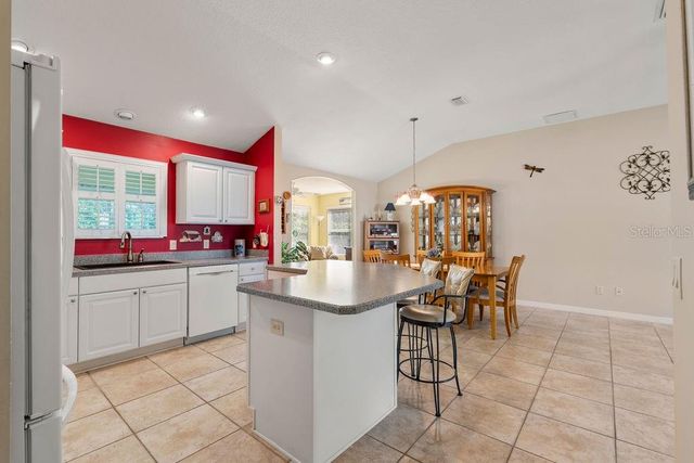 9175 SE 169TH BENTLEY ST, The Villages, FL 32162