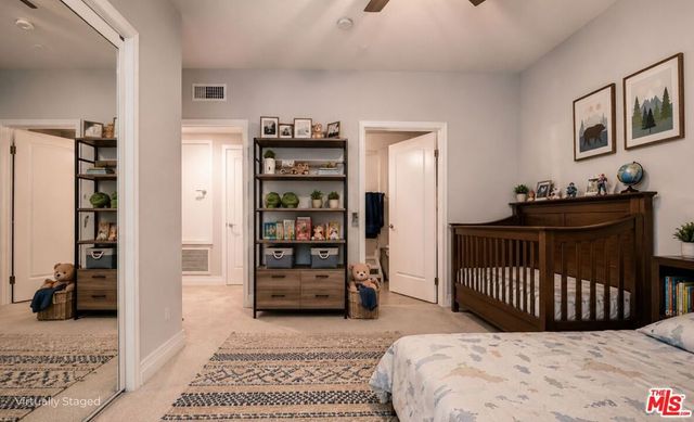 1430 S Beverly Glen Boulevard 303, Los Angeles, CA 90024
