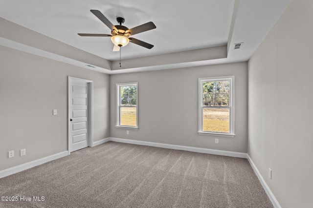 2340 Rhinestone Drive, Winterville, NC 28590