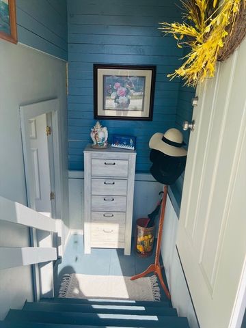 41 Tilton St, New Bedford, MA 02740