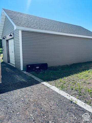 86 N 2ND, Montpelier, ID 83254