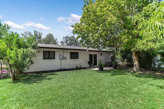 3000 Firwood DR, Austin, TX 78757