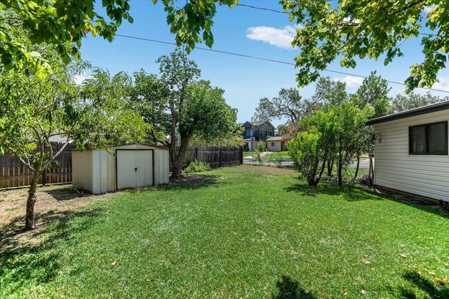 3000 Firwood DR, Austin, TX 78757