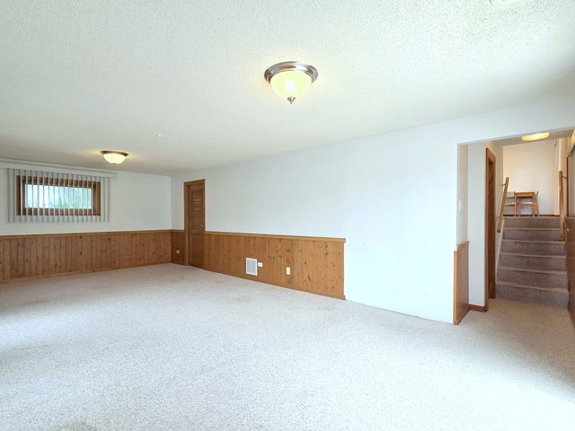 21W105 Flamingo Lane, Lombard, IL 60148