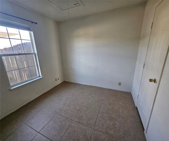 137 Wesley Lane, Bridgeport, TX 76426