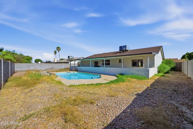 3537 W CHARLESTON Avenue, Glendale, AZ 85308