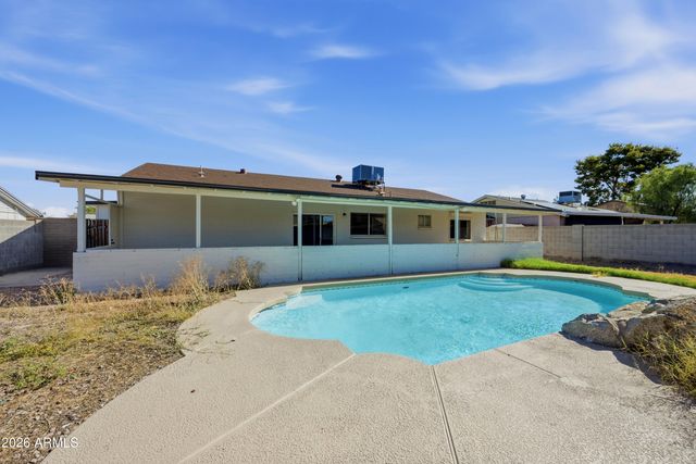 3537 W CHARLESTON Avenue, Glendale, AZ 85308