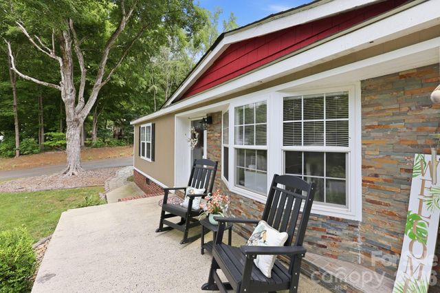 5375 Montana Circle NW, Concord, NC 28027