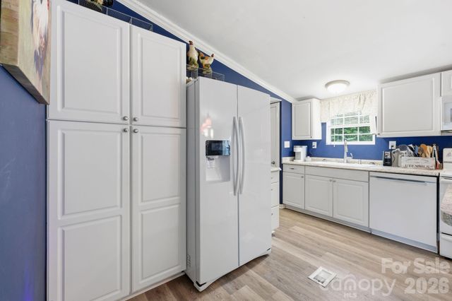 5375 Montana Circle NW, Concord, NC 28027