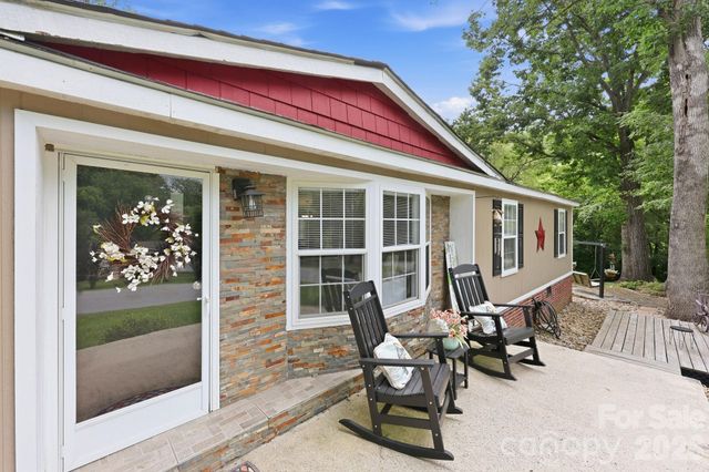 5375 Montana Circle NW, Concord, NC 28027