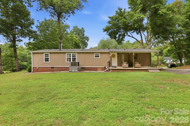 5375 Montana Circle NW, Concord, NC 28027