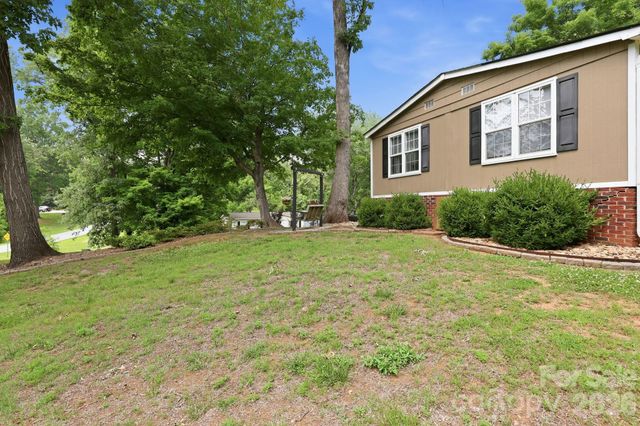 5375 Montana Circle NW, Concord, NC 28027