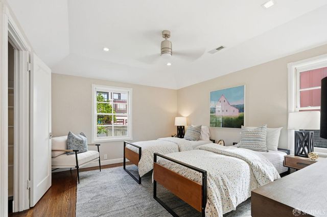 1983 15th Avenue, San Francisco, CA 94116