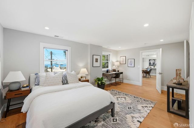 1983 15th Avenue, San Francisco, CA 94116