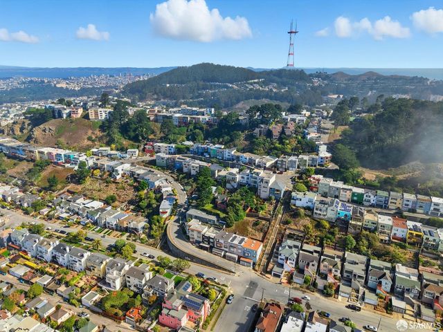 1983 15th Avenue, San Francisco, CA 94116