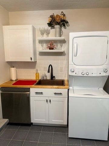 404 Landon Gate, O'hara, PA 15238