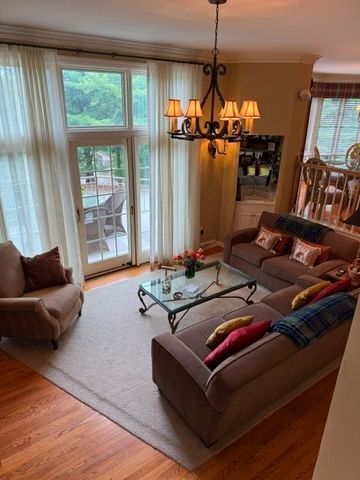404 Landon Gate, O'hara, PA 15238