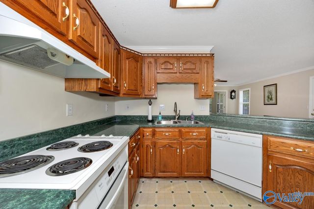 15597 Mcculley Mill Road, Athens, AL 35613