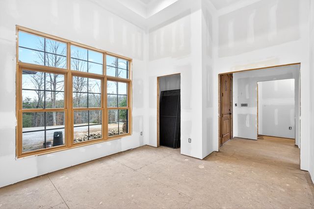 101 Moccasin Way, Landrum, SC 29356