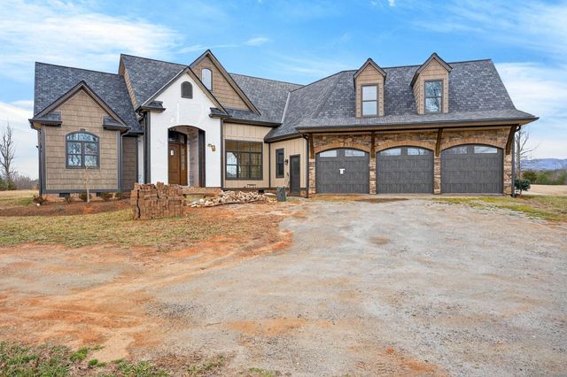 101 Moccasin Way, Landrum, SC 29356