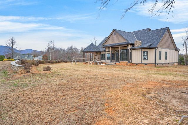 101 Moccasin Way, Landrum, SC 29356