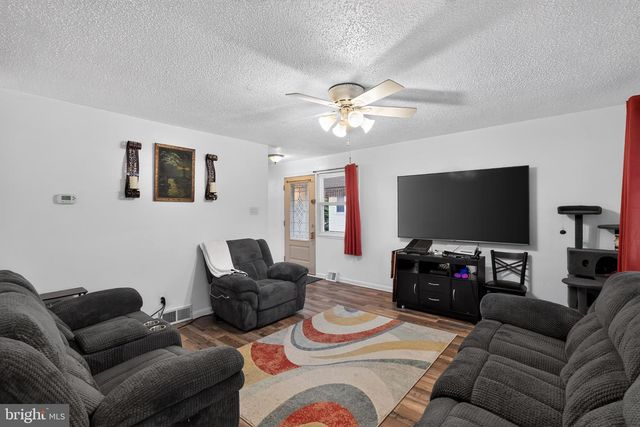 1420 GRACE RD, Swarthmore, PA 19081