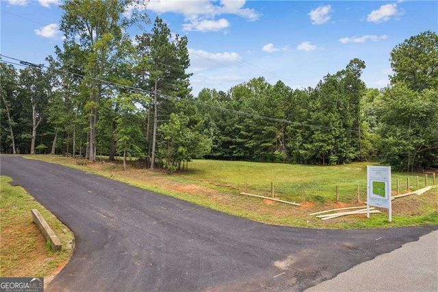 8455 Forsyth Commons Court, Cumming, GA 30041