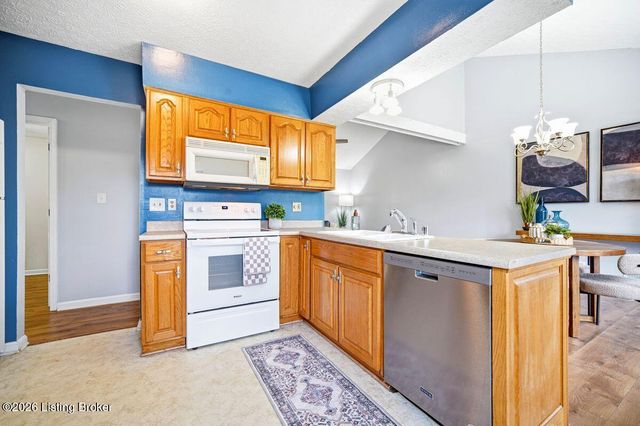 1401 Brooks Hill Rd, Brooks, KY 40109