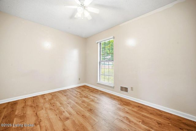 1401 Brooks Hill Rd, Brooks, KY 40109