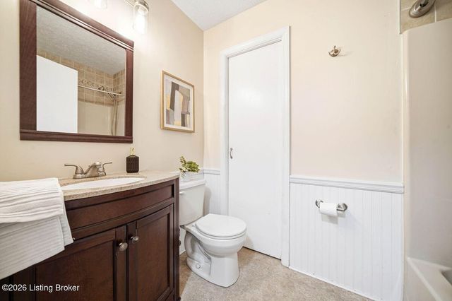 1401 Brooks Hill Rd, Brooks, KY 40109