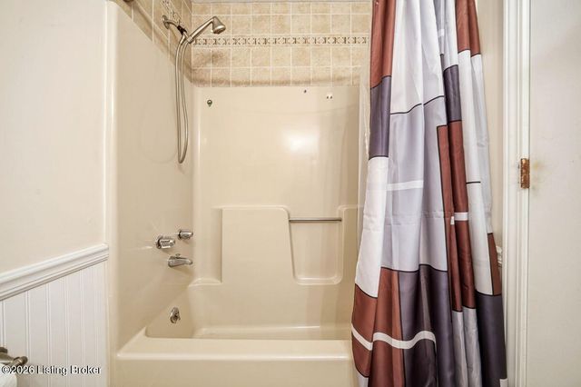 1401 Brooks Hill Rd, Brooks, KY 40109