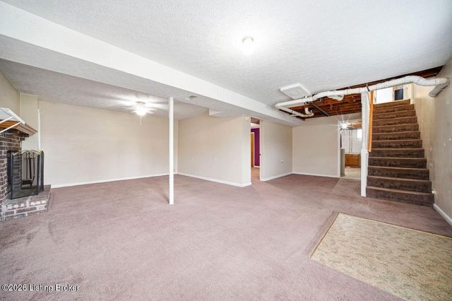 1401 Brooks Hill Rd, Brooks, KY 40109