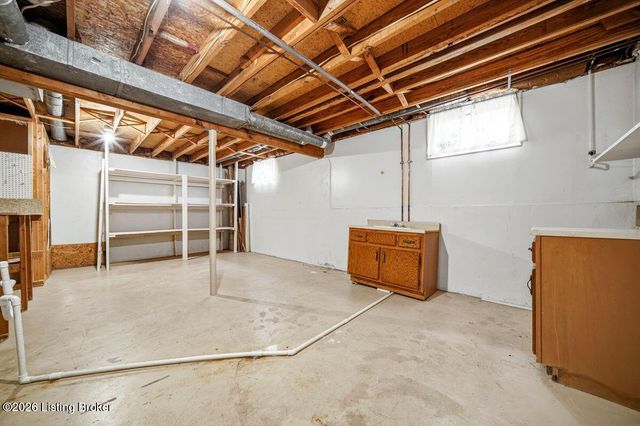 1401 Brooks Hill Rd, Brooks, KY 40109