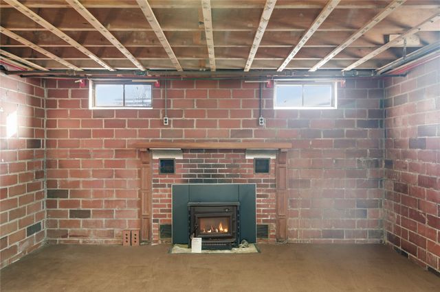 615 6th Street, Waukee, IA 50263