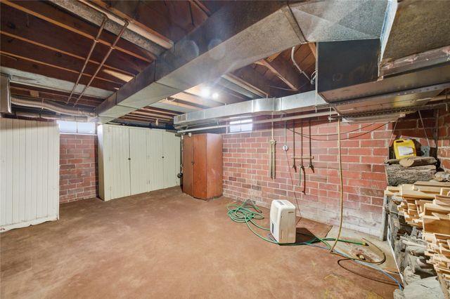 615 6th Street, Waukee, IA 50263