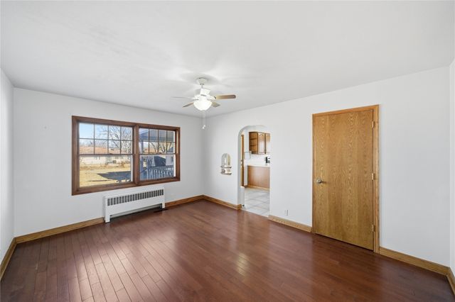 615 6th Street, Waukee, IA 50263