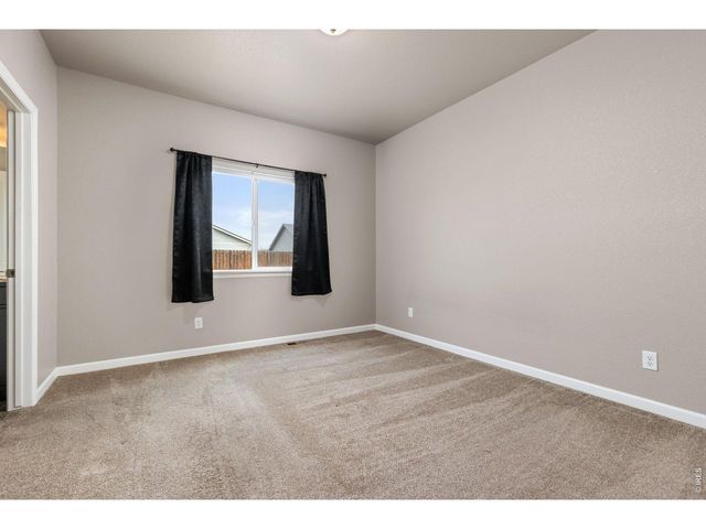 656 S Prairie Dr, Milliken, CO 80543