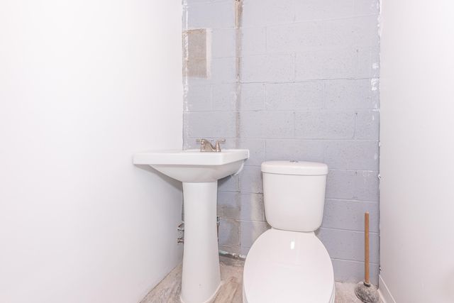 514 Mills Road, Saline City, MI 48176