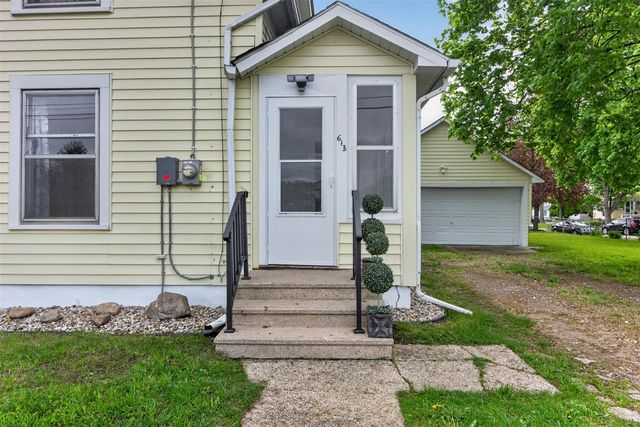 613 Hallett Street, Jackson, MI 49202